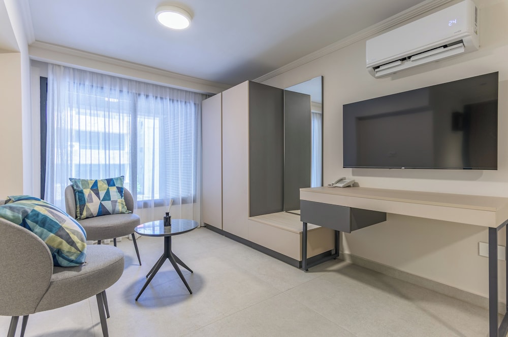 CityZen - Boutique Studios in Achrafieh