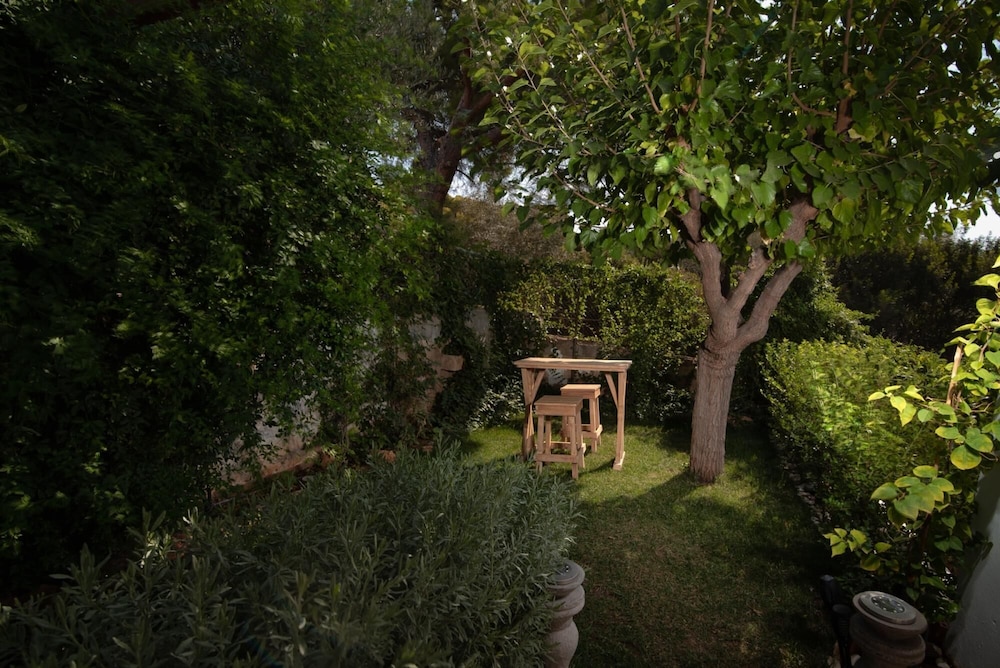 Villa Beis in Porto Rafti view 5