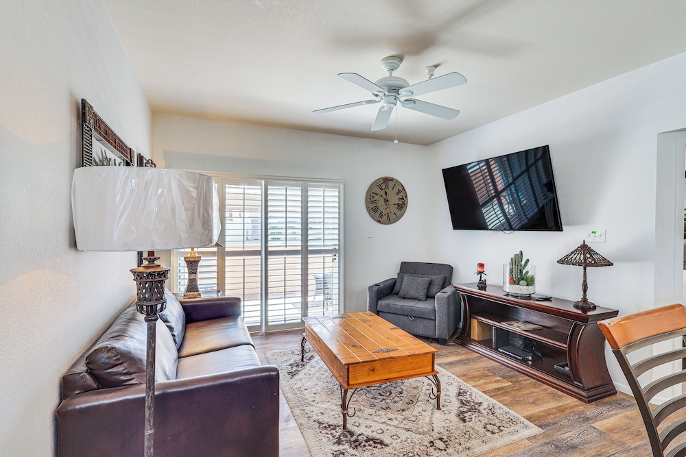 1 Mi to Beach: Condo w/ Pool in Lake Havasu City