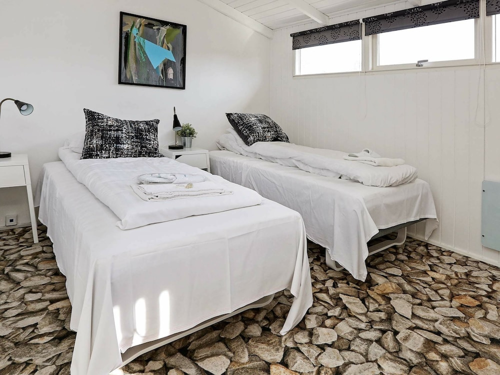 Stunning Holiday Home in Hovedstaden With Terrace view 5