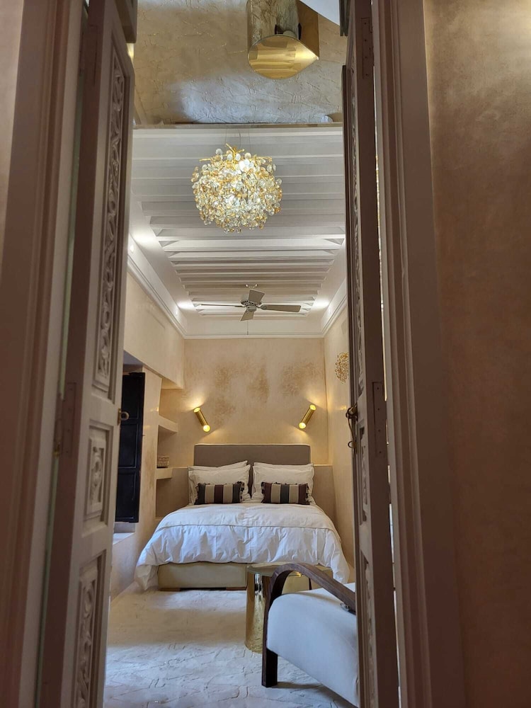 Riad LallaBaya