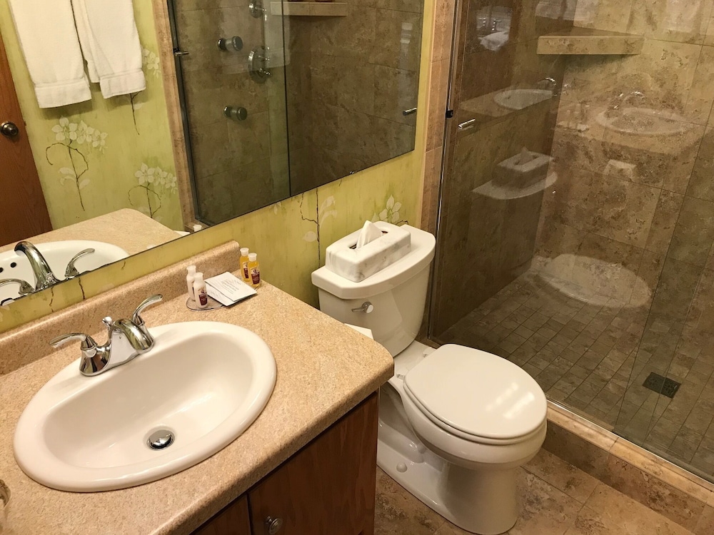 Bay Breeze Resort