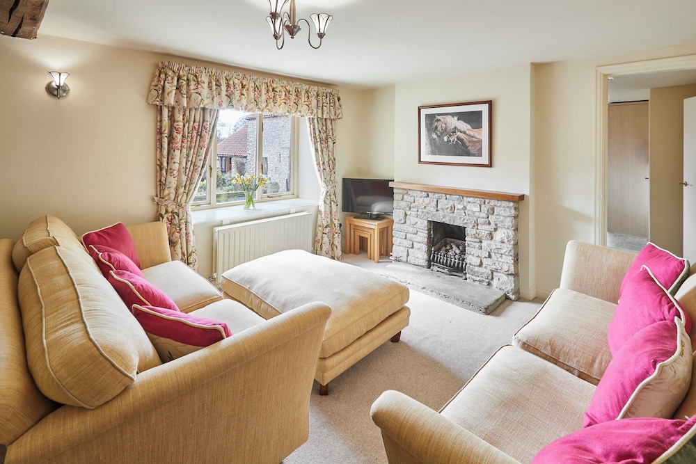 Host Stay Granary Cottage view 2