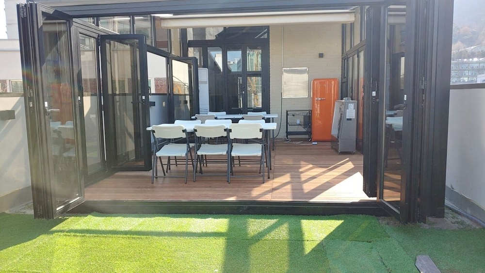 meeting & event spaces