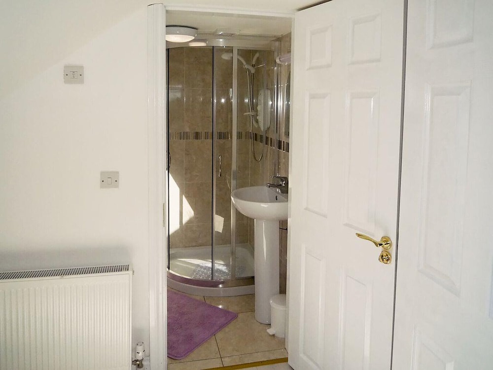 The White Cottage Leap