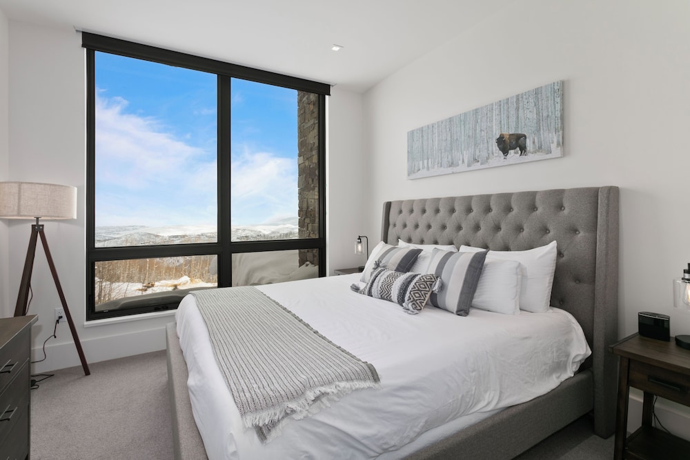 Argent at Deer Valley Resort - Three Bedroom Deluxe #103 3 Condo