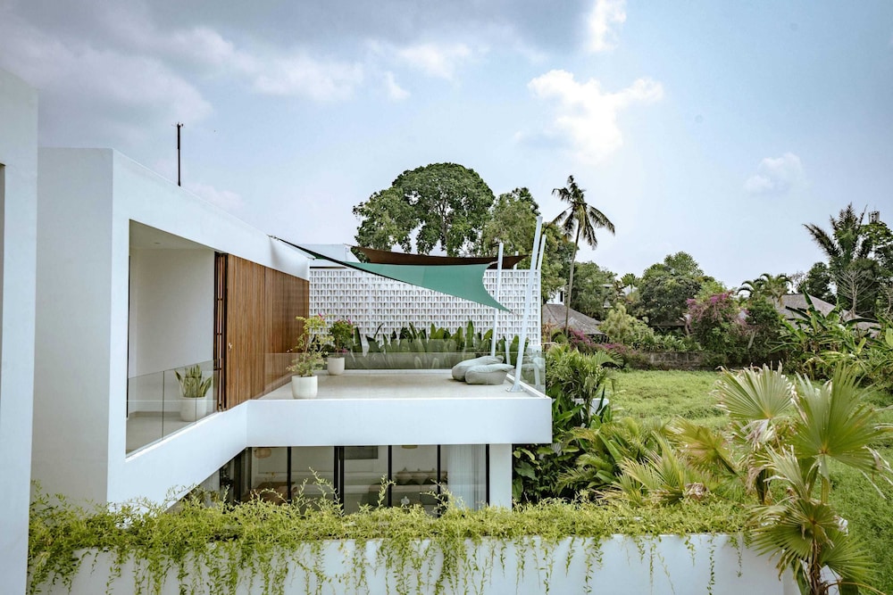 Loona Palm Villas Canggu