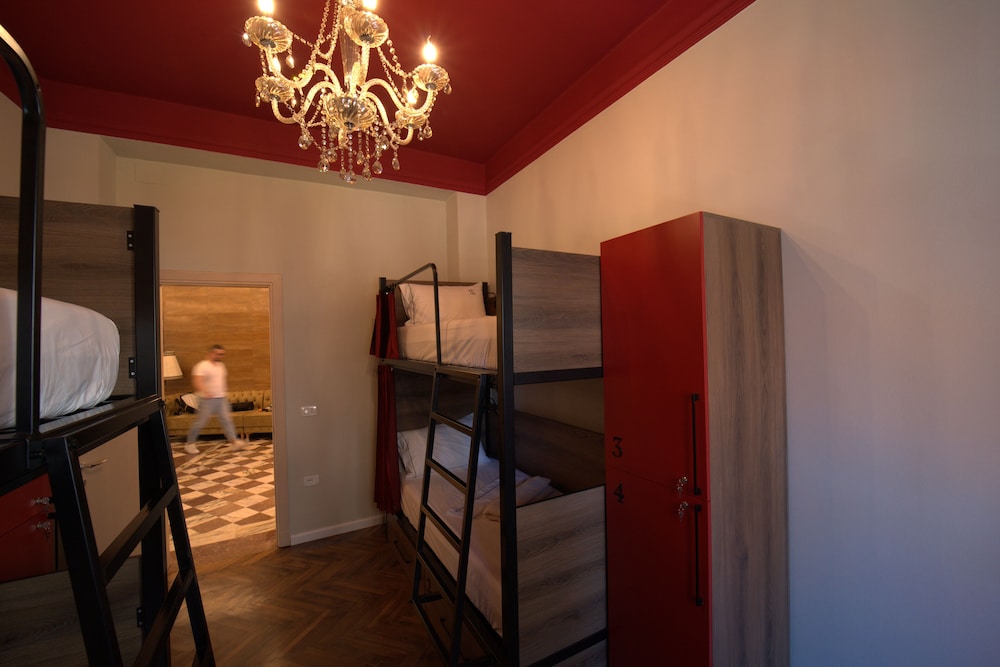 2115 Boutique Hostel