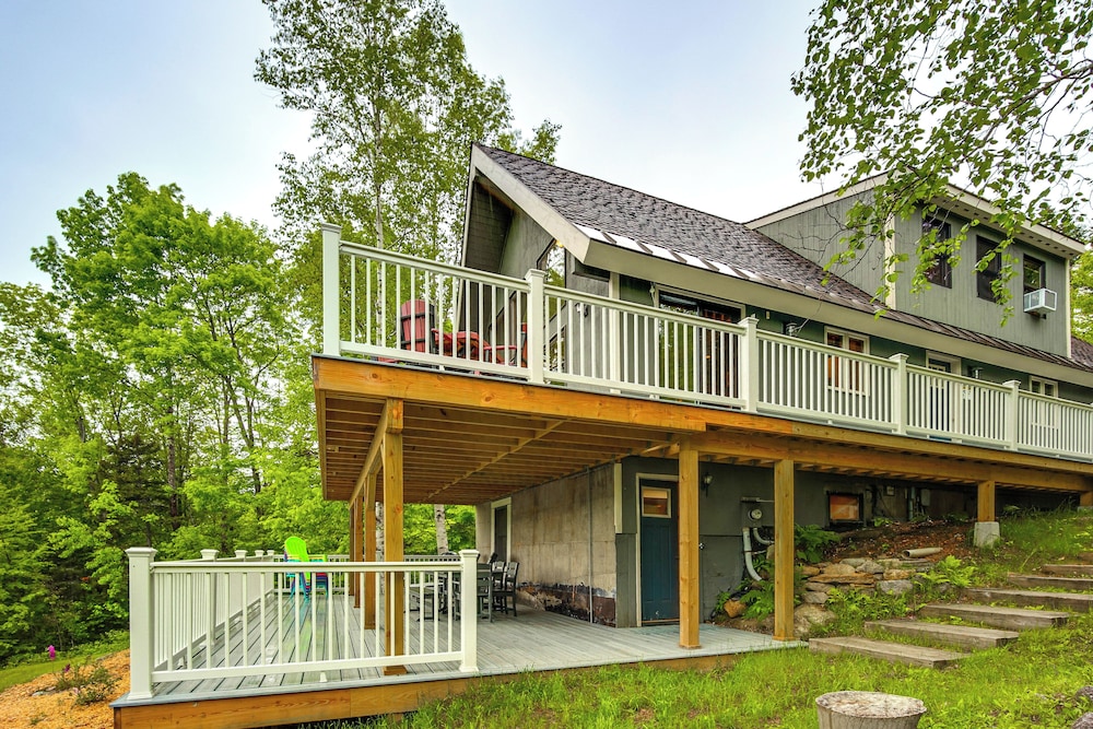 8 Mi to Okemo Mountain Resort: Mtn-view Retreat!