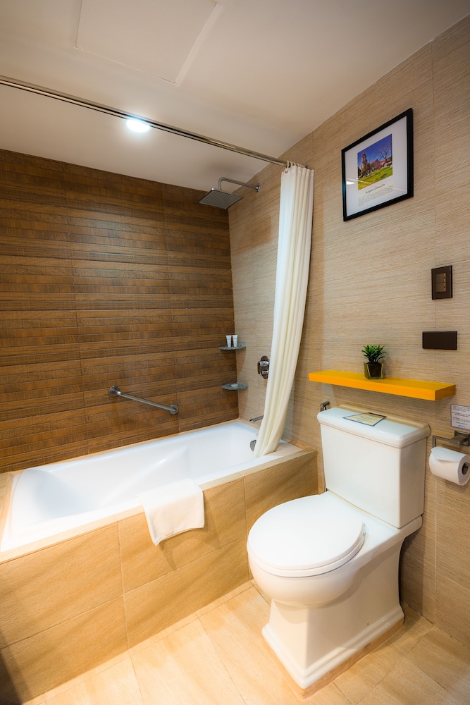 Cebu Vacations - Cebu Parklane International Hotel - Property Image 19