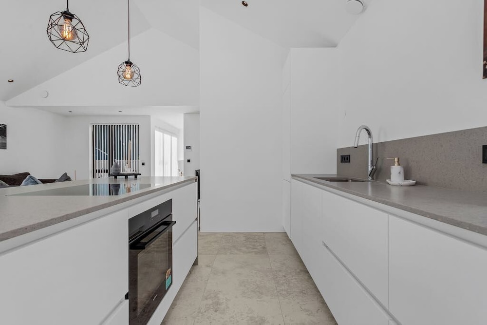 Reykjavik Luxury Hotel Apartment KARTULI