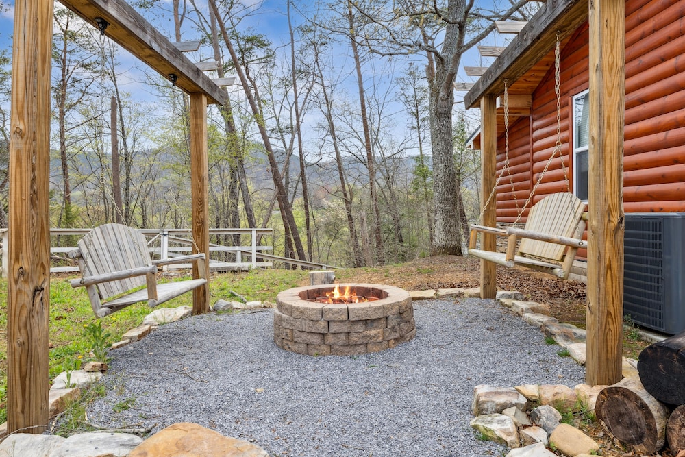 Starlight Valley 3 Bedroom Cabin