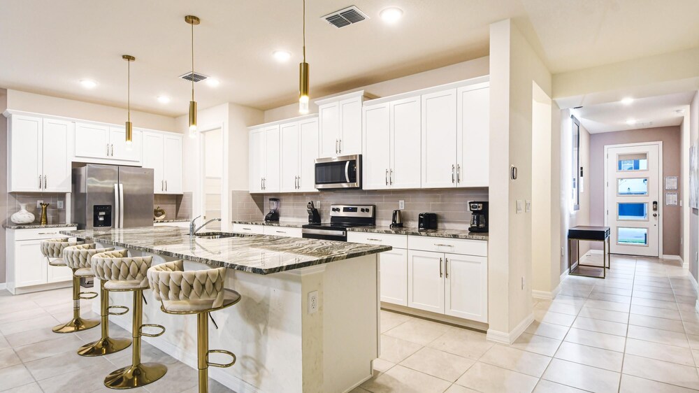 Solara Resort 9br Villa Pool Spa Near Disney view 3
