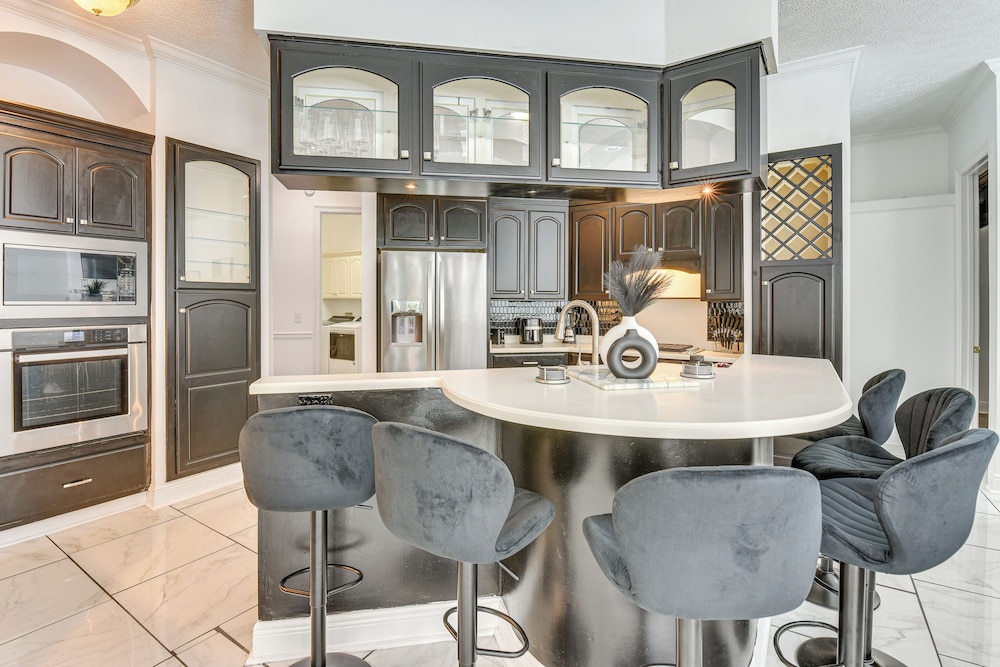 2 Mi to Beach: Luxe PCB Escape w/ Outdoor Space!