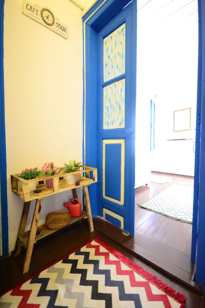 Ayvalik Moda Pansiyon - Image 23