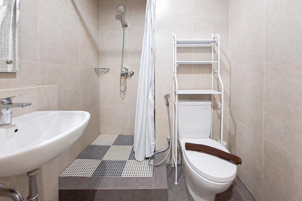 Cozy Studio Apartment At The Ayoma