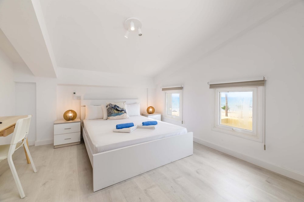 Sirens Beach House in Ayia Napa