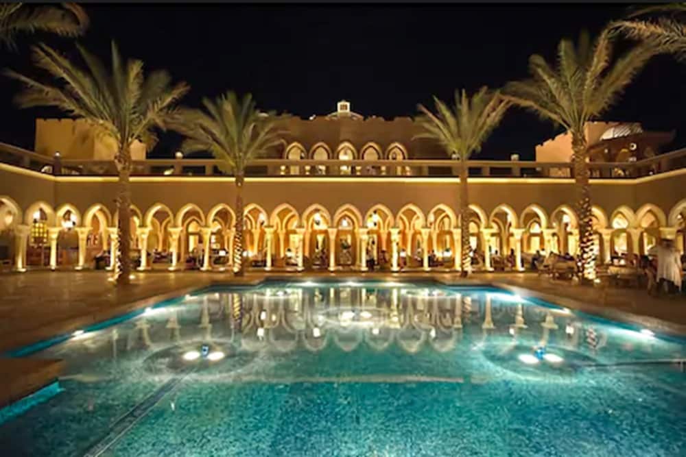 Grand Makadi Couples and Families Only