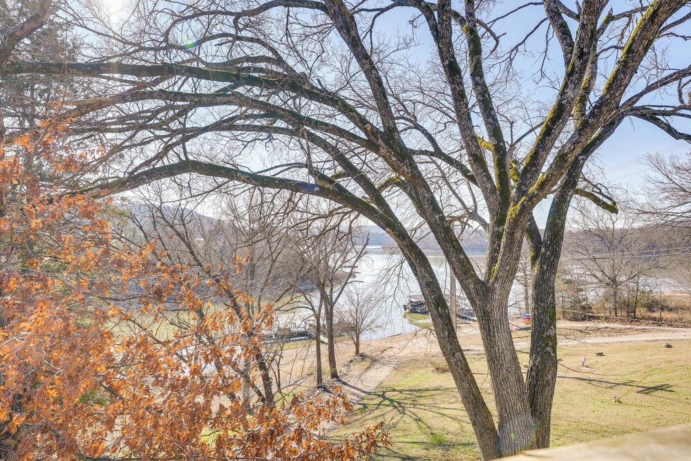 Bass Fishing Paradise: Cottage on Table Rock Lake