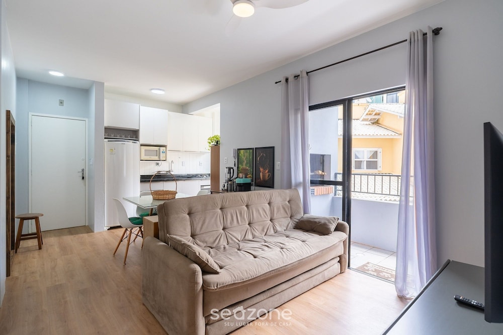1-br APT w/ Bbq, 800m From the Sea Dfc0101