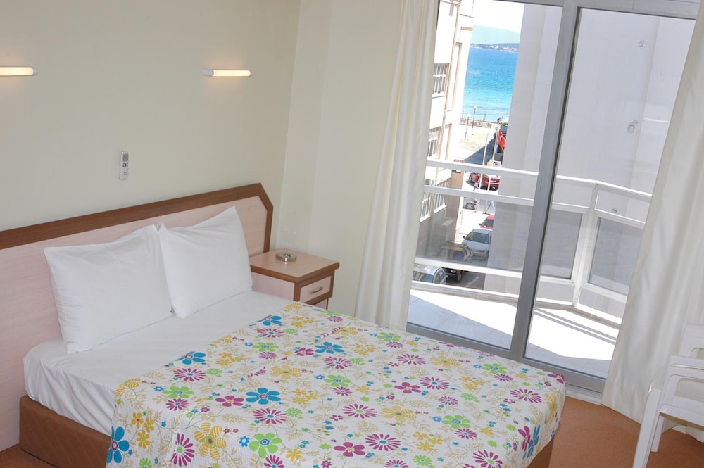 Çesme Sirin Villa Otel - Image 36