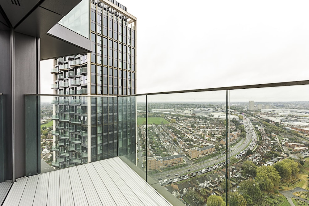 Icon Tower Flat One - North Acton