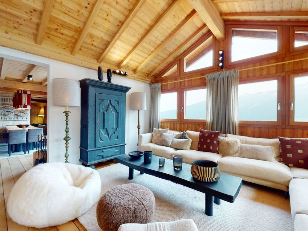 Beautiful Chalet in Le Bouveret With Garden