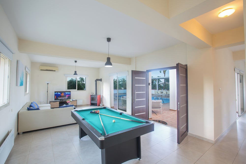 Protaras Holiday Villa Ap271