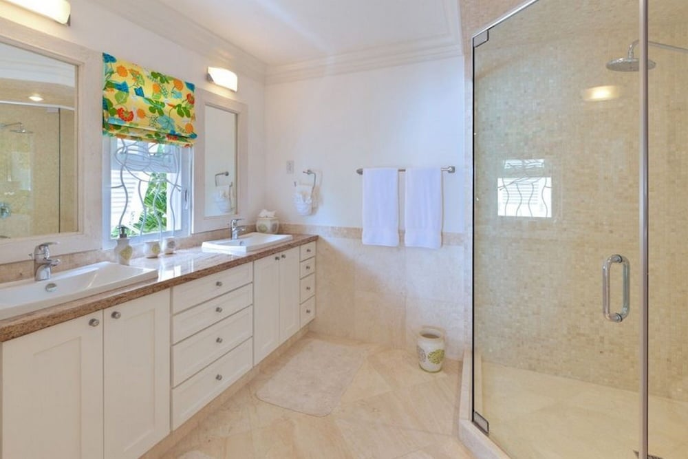 Still Fathoms 5 Bedroom Villa