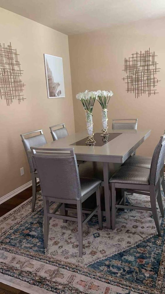 Luxury Stay - Near Houston Airport
