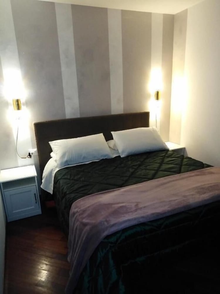 Garden of Rome Guesthouse