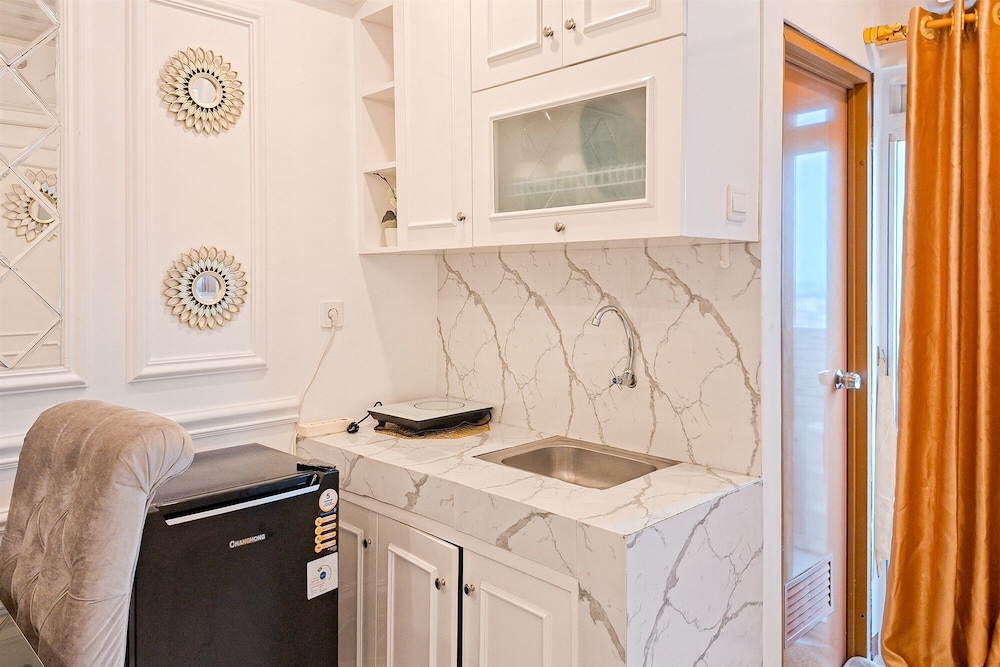 Classic Studio At Loftvilles City Apartment