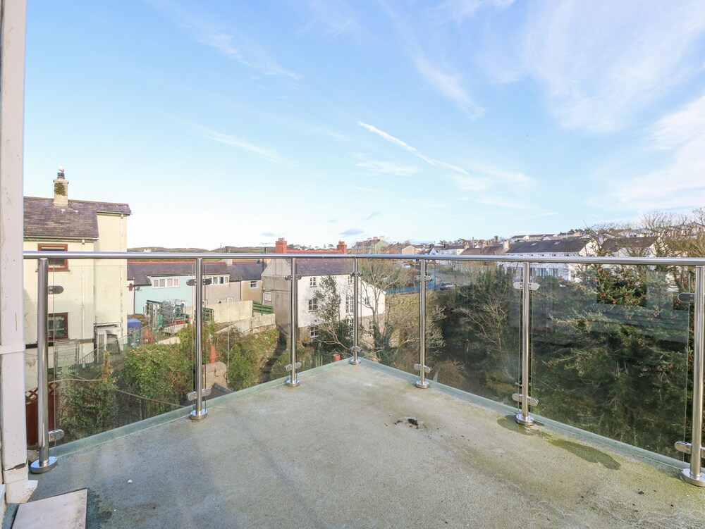 Riverview Apartment