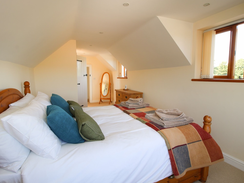 Ellenhall Farm Cottage