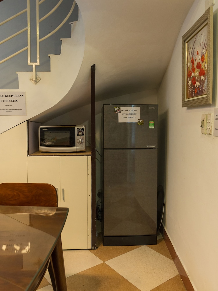 Mom's House Hostel