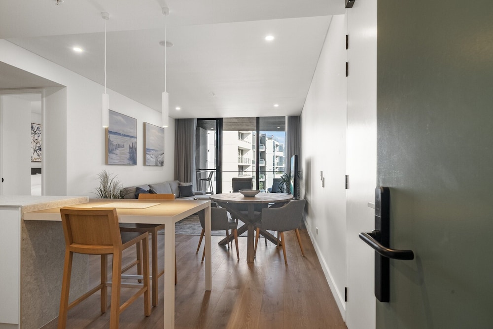 Cosmopolitan 1-bed - Fremantle Beach Front