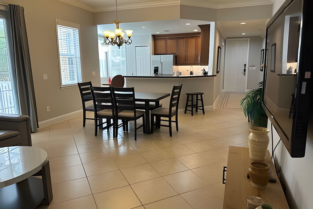 Modern 3BR Condo Reunion Resort + Pool Access