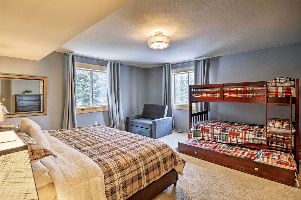Secluded Alpine Home in Alma w/ Mountain Views! view 5