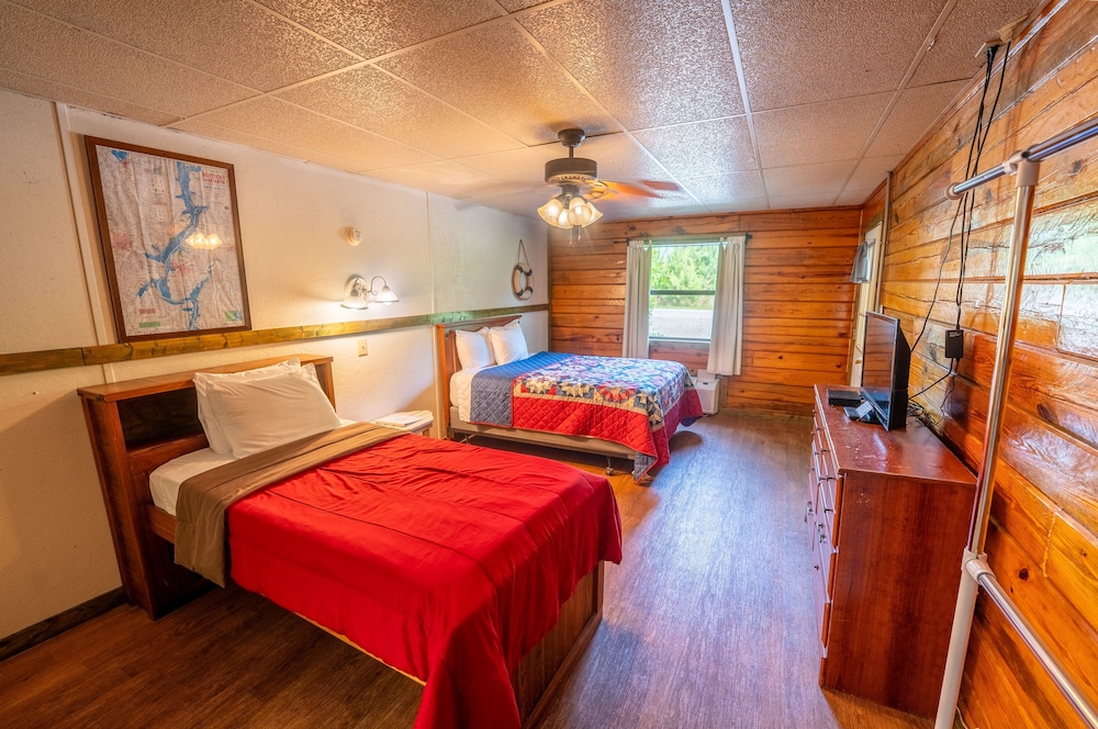 Fishtale Lodge