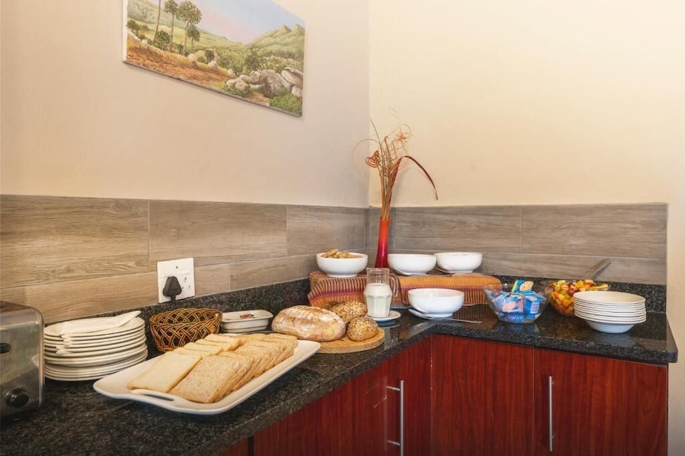 Oak Lodge Guesthouse