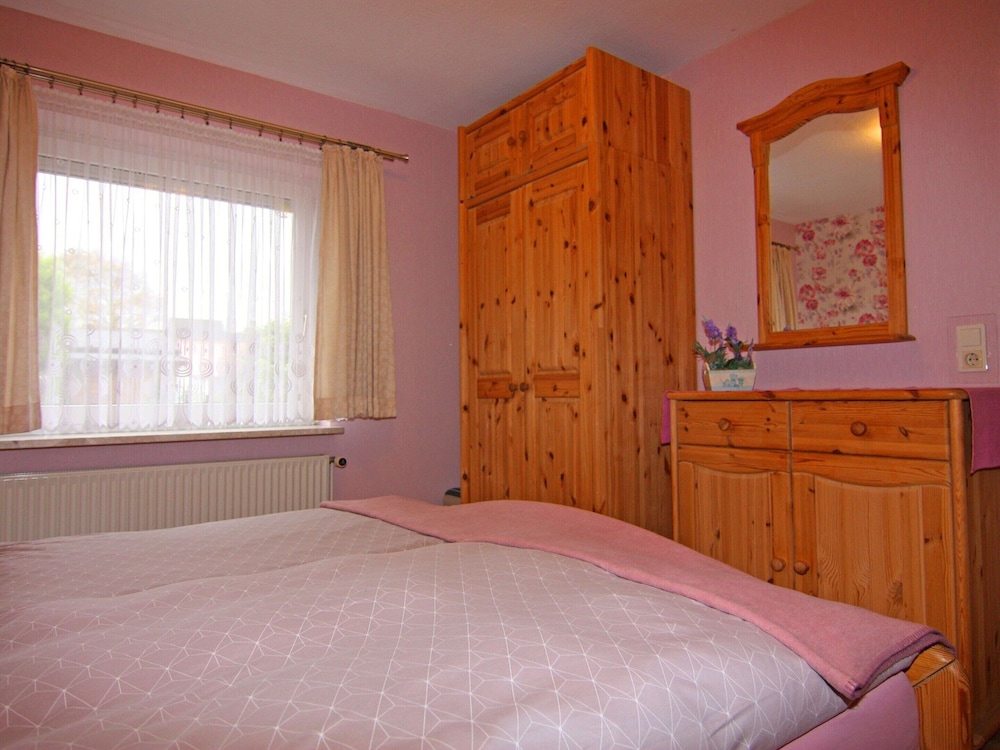 Apartment in Bsum With Garden