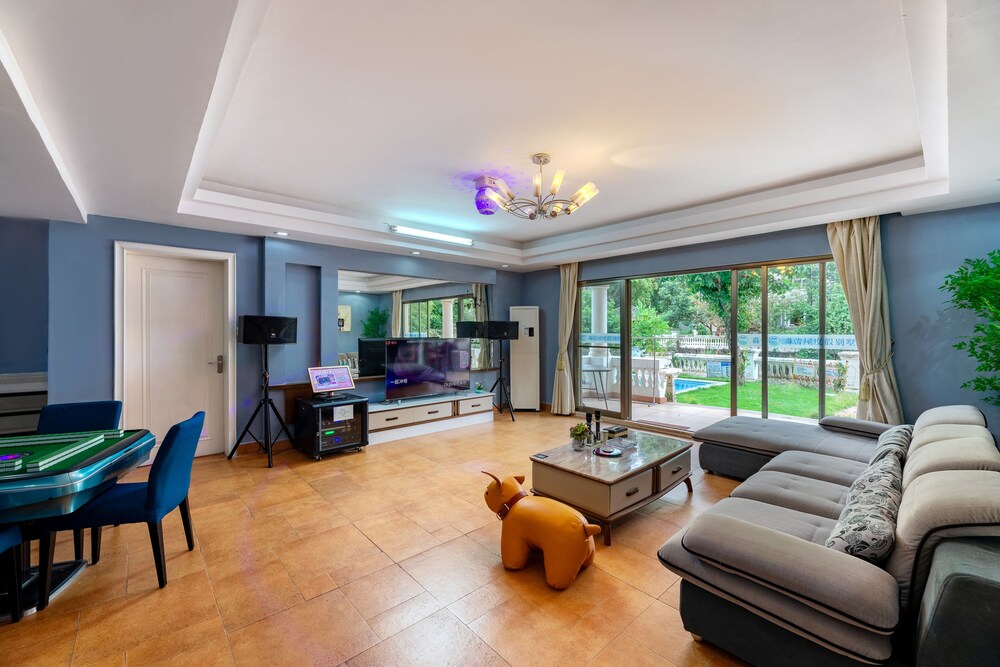 Milake Holiday Villa