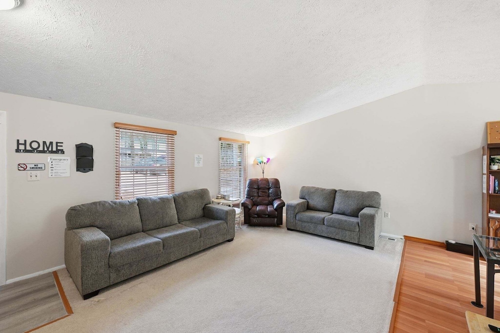 Manassas Comfort Cozy 3br Family Home 3 Bedroom Home