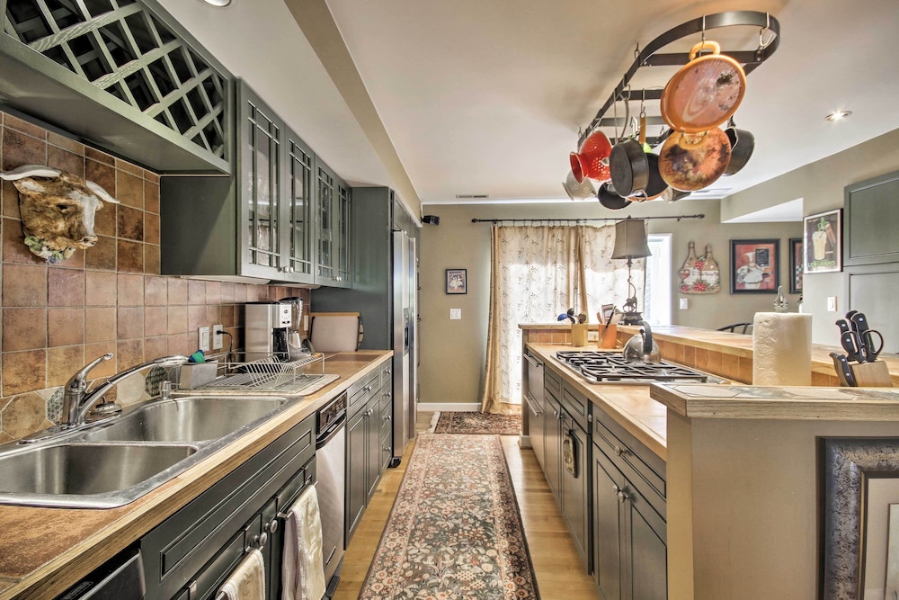 The White Elephant Inn Getaway w/ Pool  Hot Tub! - Property Image 19