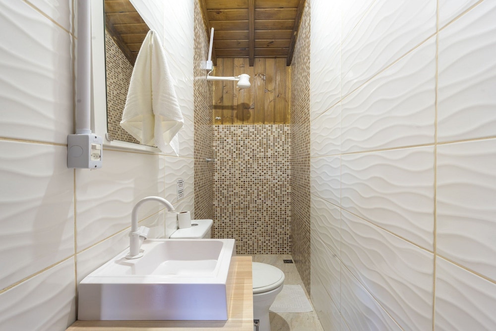 Casas Valley Design - Praia do Rosa - SC