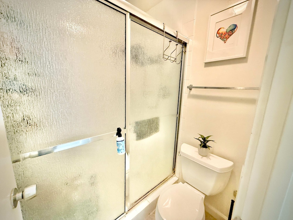 Mission Beach Bayfront Two-story bay View Condo