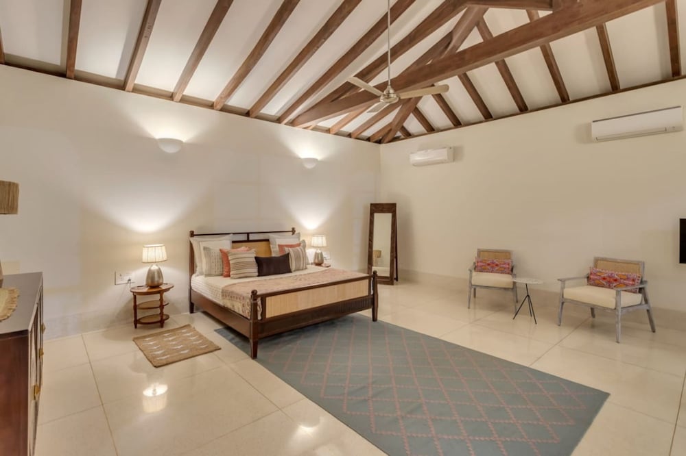 Casa Brilhante - 4BR Villa w Private Pool Garden