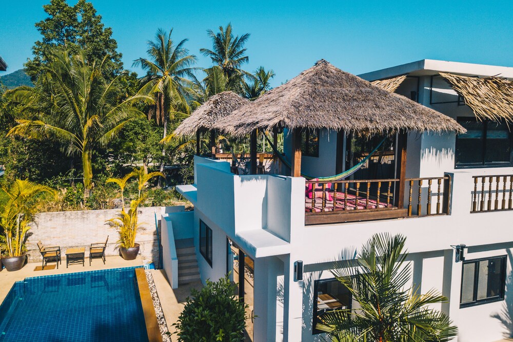 Coco Lilly Villas