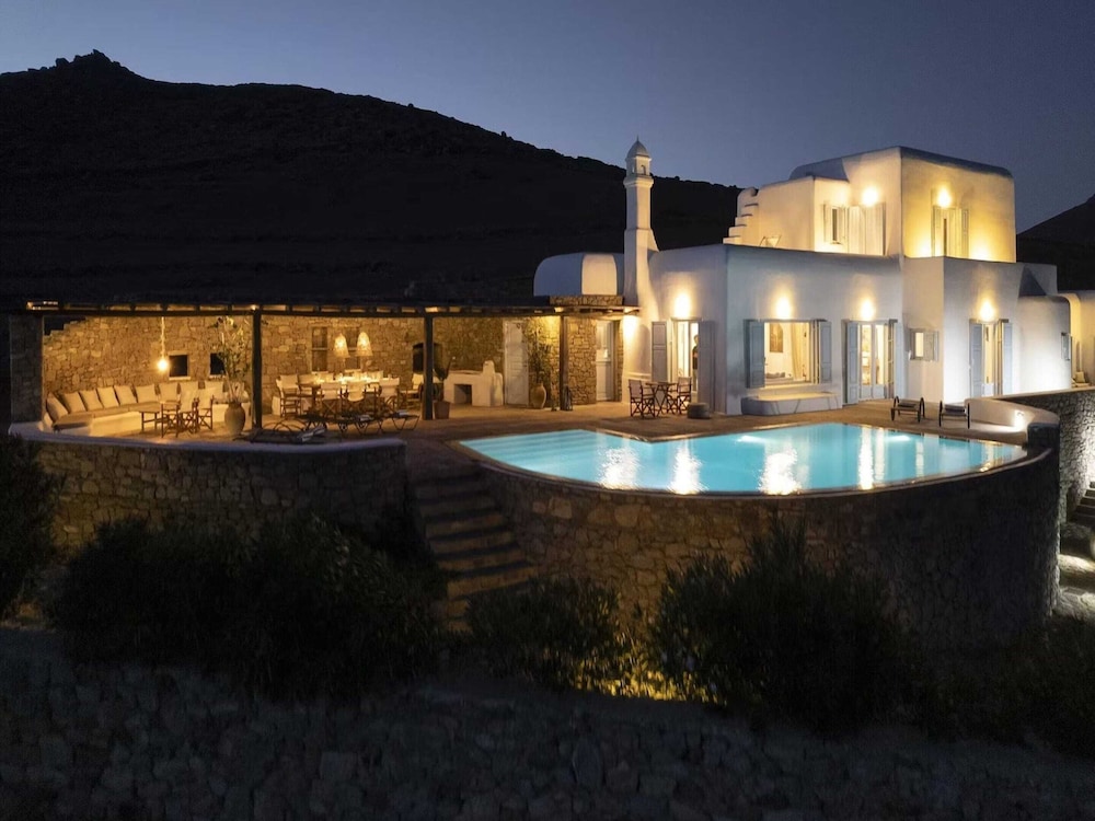 Villa With Panoramic sea Views