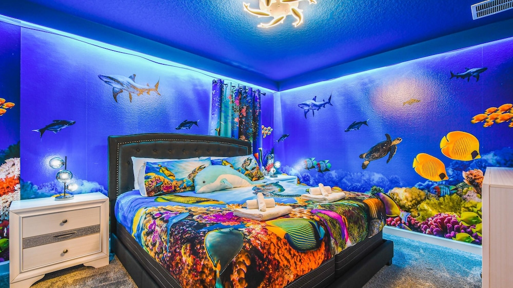 Storey Lake 9BR Villa Pool spa Disney World